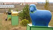 В Египте есть аллея сфинксов, а в Фрумушике — аллея баранов