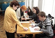 Члены избирательной комиссии за работой