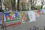 Искренность детских рисунков неизменно привлекает внимание