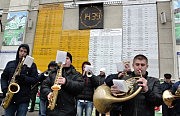 Торжественная встреча двухмиллионного туриста на вокзале