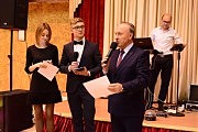 Праздник в честь 85-летия факультета открывали ректор ОНЭУ Михаил Зверяков и студент 4-го курса, член студенческого профкома университета Владислав Курочка
