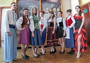 Дефиле европейских национальных костюмов