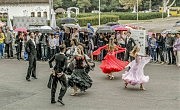 Спортивный праздник у стен облгосадминистрации открыли танцоры