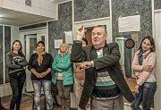 Заслуженный тренер Украины Николай Барабаш проводит инструктаж