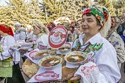 Команда «Борщофани» приглашает к обеденному столу
