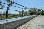 Новое ограждение на парапетах бульвара Жванецкого