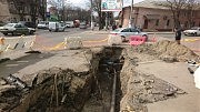 Работы на углу улиц Разумовской и Серова