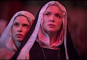 «Бенедетта. Любовницы». В ролях — Дафна Патакиа и Вирджиния Эфира