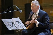 Народный артист Украины Александр Олейник