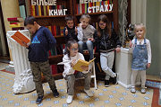 Дітлахів втішає книга