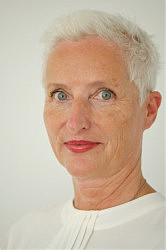Dr Andrea Edel